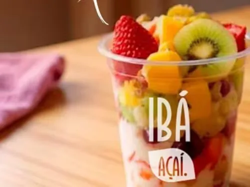 Salada de frutas 400ml + 2 acompanhamentos grátis