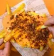 BATATA FRITA COM CHEDDAR E BACON