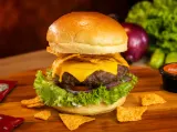 Burger de Costela Doritos c/ Cheddar