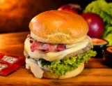 Burger Franbacon + Queijo