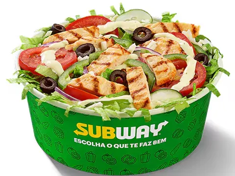 Salada de Frango + Molho Parmesão