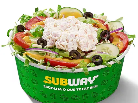 Salada Frango Defumado com Cream Cheese + Molho Mostarda e Mel
